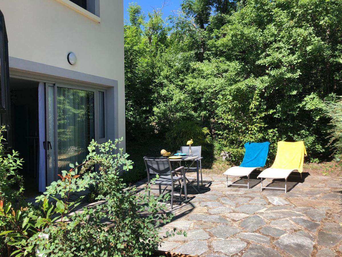 Les De La Tourronde Apartment *